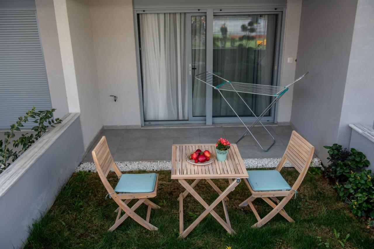 Itaka Studio Apartments - Halkidiki Suites Com นิกิติ ภายนอก รูปภาพ